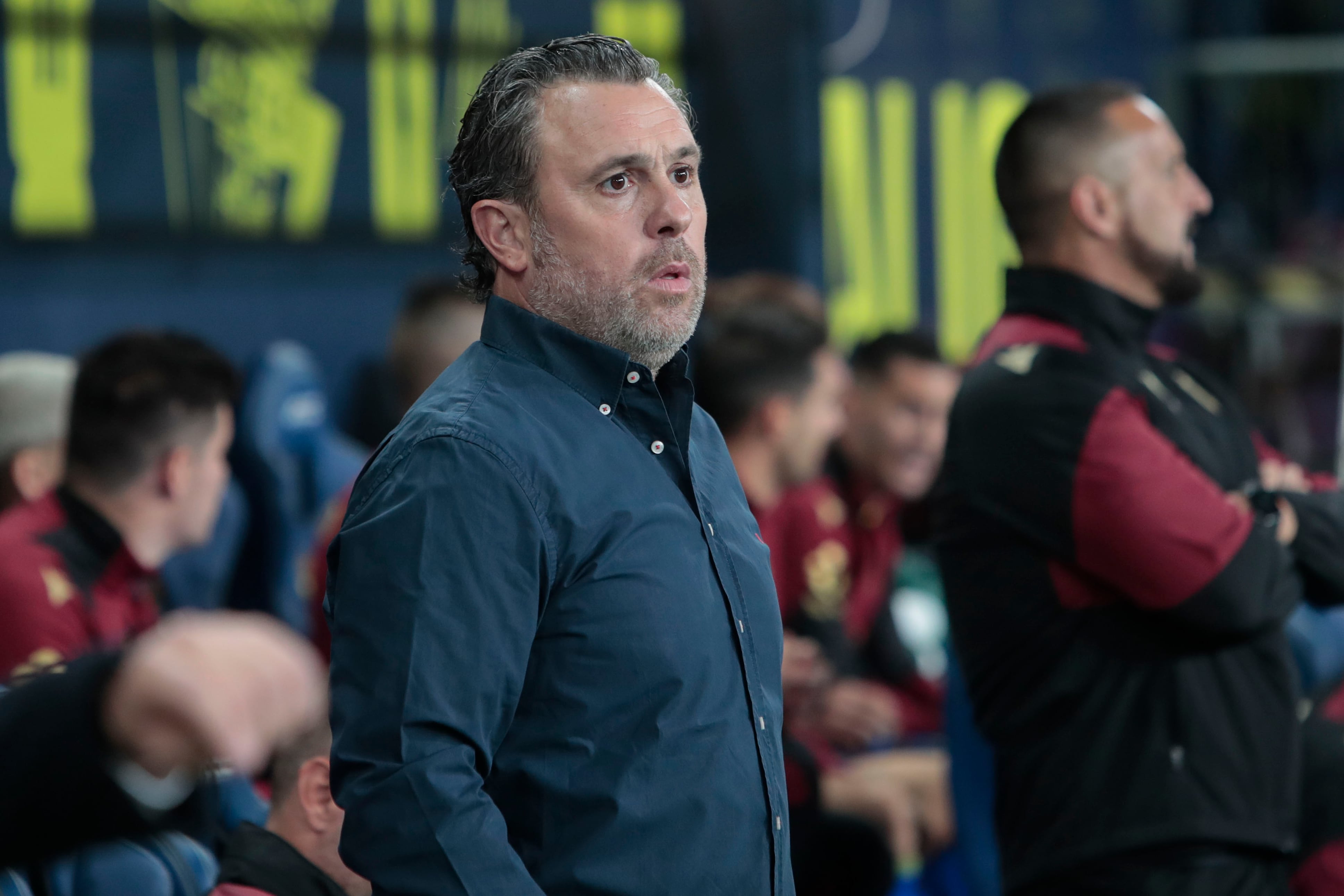 CÁDIZ, 26/11/2023.- El entrenador del Cádiz CF, Sergio González durante el partido de la jornada 14 de LaLiga que enfrenta al Cádiz CF y el Real Madrid hoy domingo en el Estadio Nuevo Mirandilla. EFE/Román Ríos.
