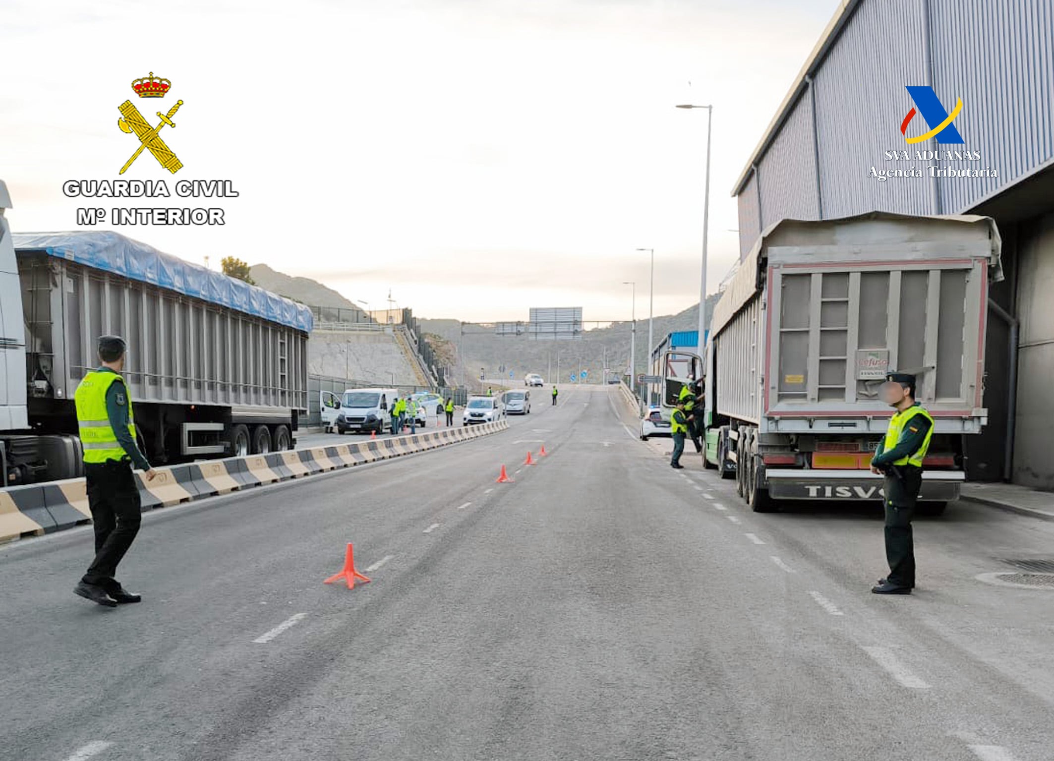 Dispositivo de la Guardia Civil en el Puerto de Cartagena