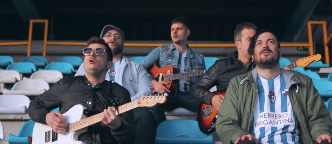 The Morgans, interpretando Hey Deportiva