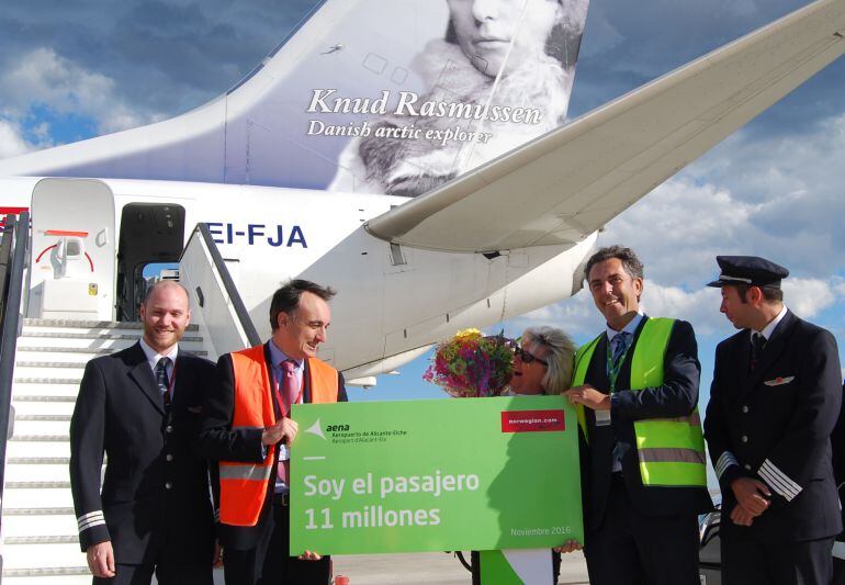 Pasajera 11 millones de este año en el aeropuerto Alicante-Elche