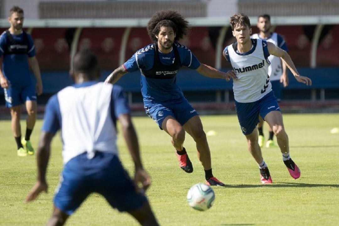 Osasuna ha completado esta mañana su quinta sesión de entrenamiento de la semana cuando se cumplen justo tres semanas desde el regreso a las instalaciones de Tajonar