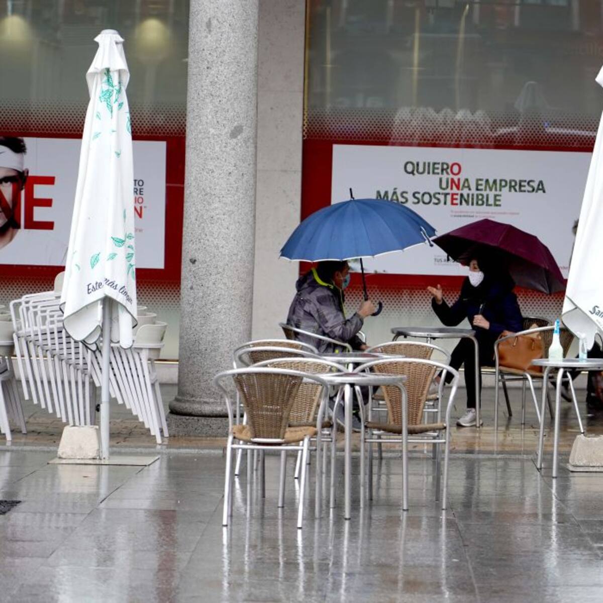 "Es fácil criminalizar a la hostelería, pero los informes avalan que somos seguros"