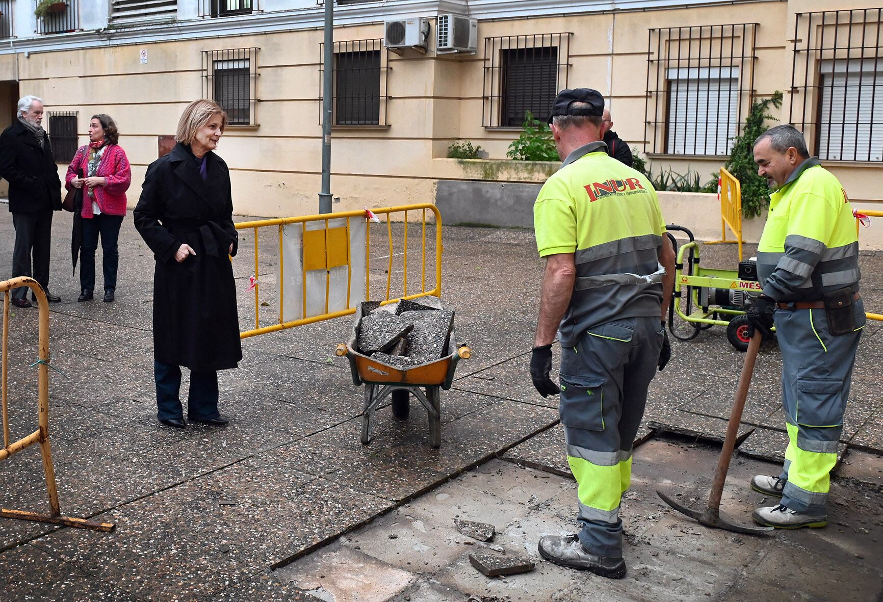 Pelayo durante su visita a plaza Cataluña