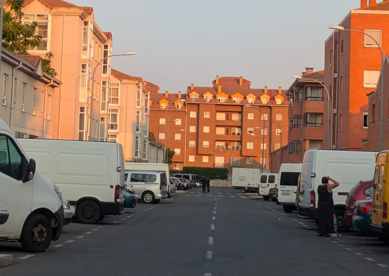 Policía Nacional en la zona donde se produjo la reyerta./Ser Ávila