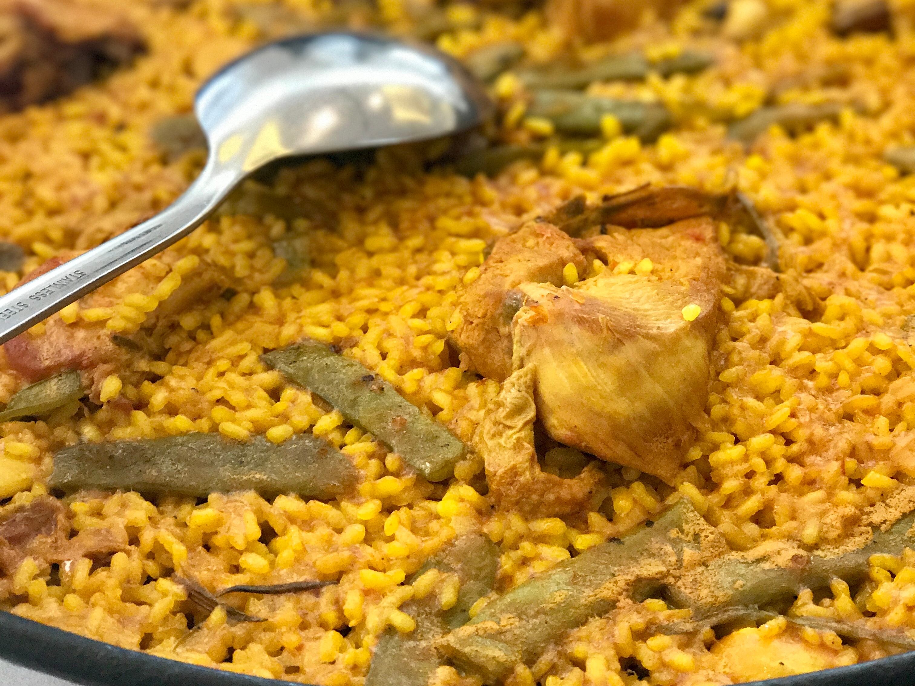 Foto de archivo de una paella valenciana