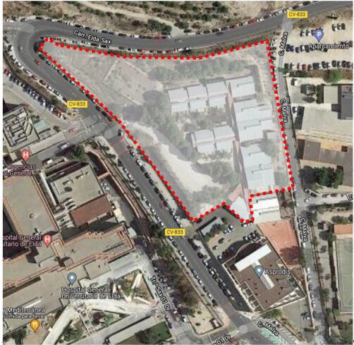 El terreno, que mide 14.370 m2 y está frente al centro hospitalario, albergará al menos 200 plazas de aparcamiento en superficie y gratuitas