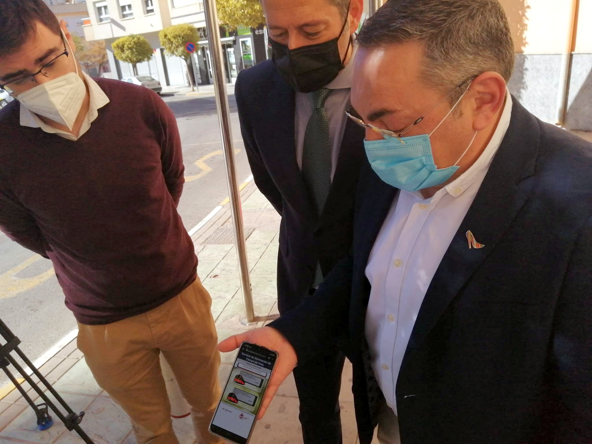 Introducción de un código QR en las paradas de bus en Elda