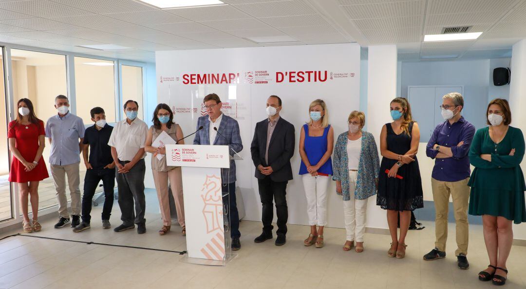 Los miembros del Consell han ofrecido este sábado una rueda de prensa tras el Seminari d&#039;Estiu celebrado en Benissa y Albocàsser. 