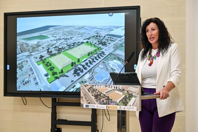 Almería tendrá para el próximo verano  un nuevo complejo dedicado a los deportes de playa.