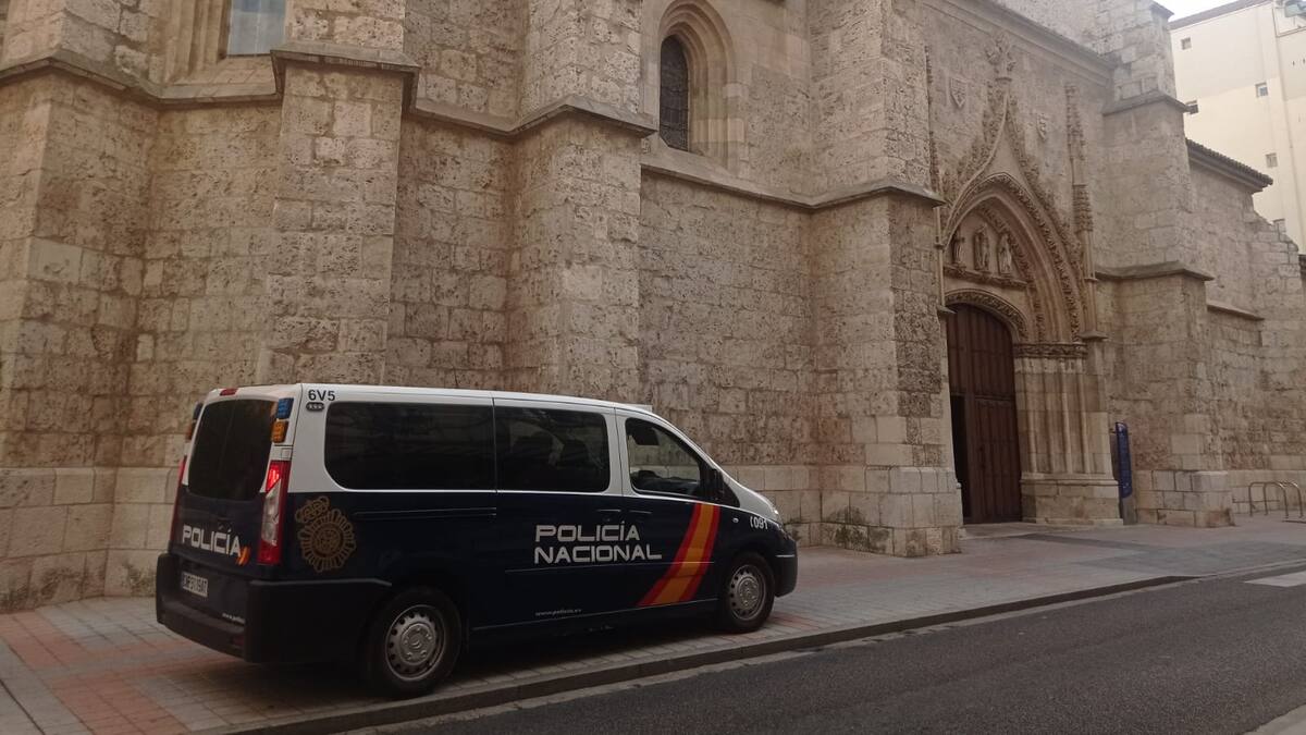 Una mujer intenta robar en el convento de las Clarisas y una monja de 87 años logra encerrarla y dar aviso a la Policía