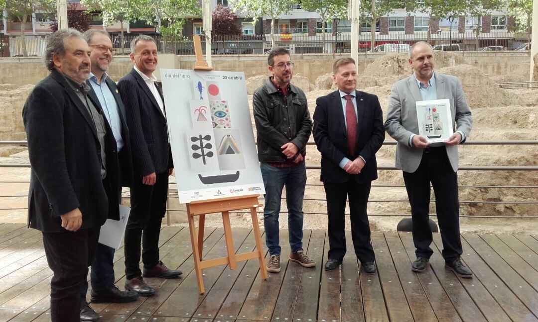 Presentación del Día del Libro en Zaragoza