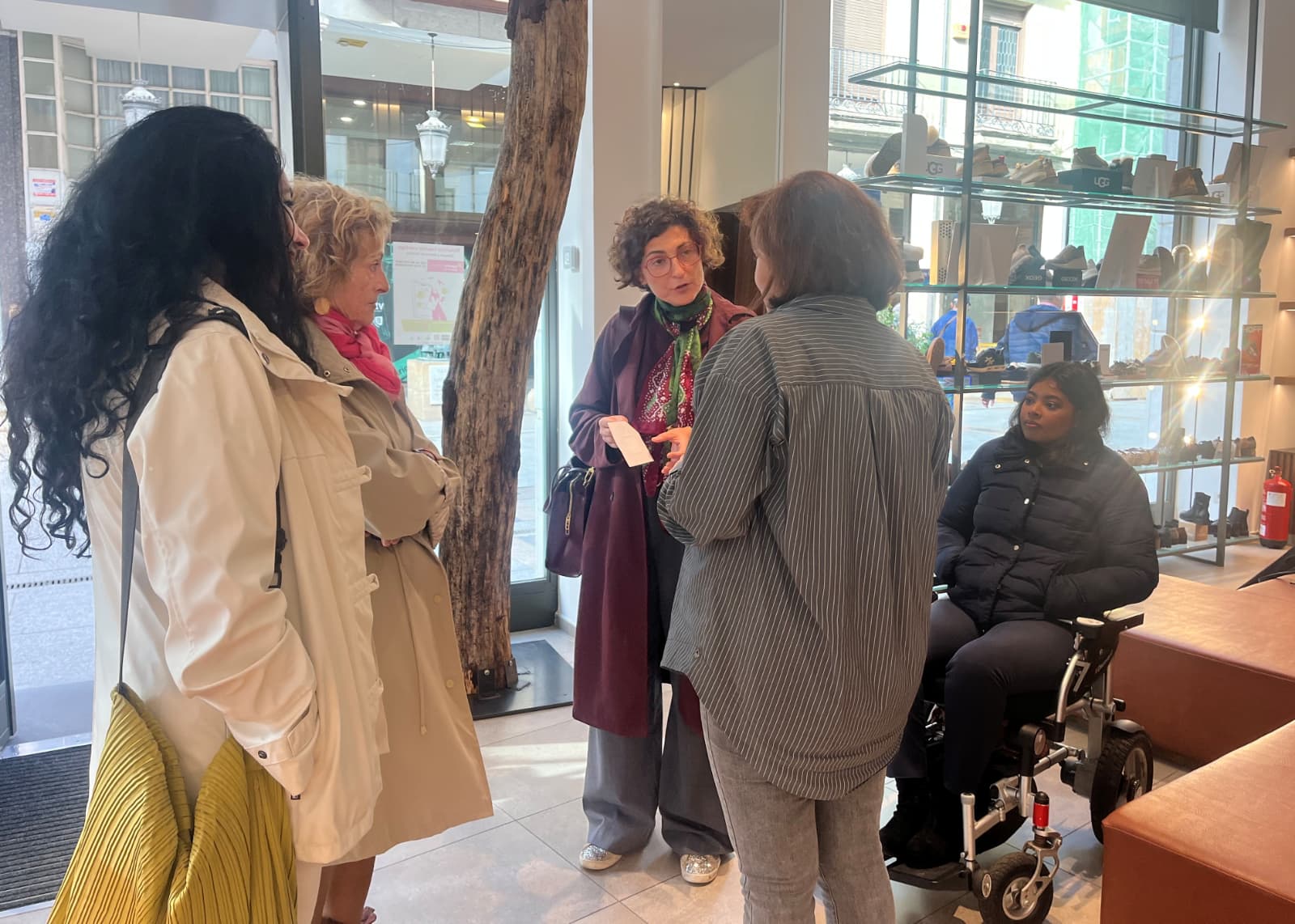 COCEMFE Castilla y León reconoce a 40 establecimientos palentinos por su compromiso con la accesibilidad