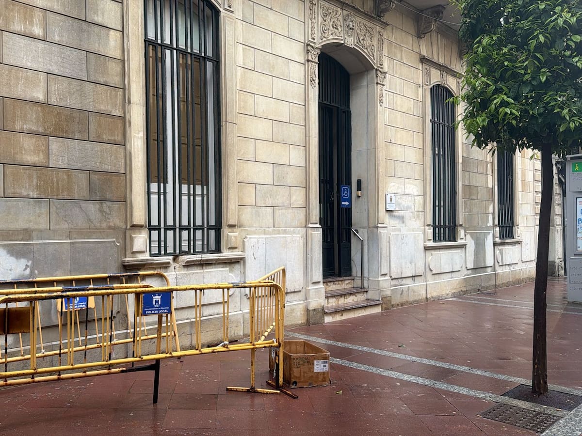 Decretan el cierre temporal del edificio municipal de la calle Ancha