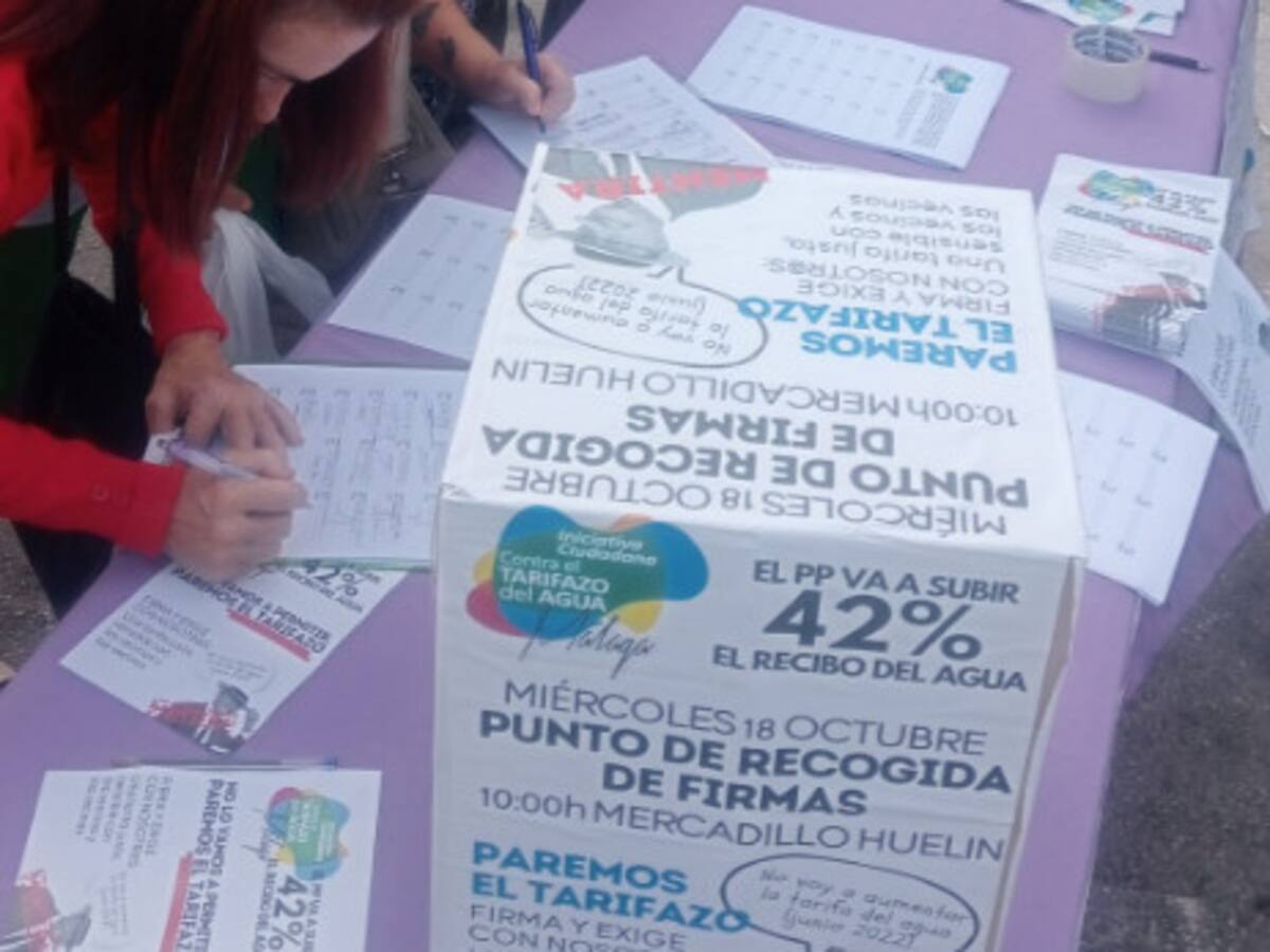 La consulta sobre la subida del agua en Málaga es una "tomadura de pelo"