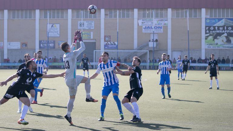 Imagen del partido disputado en el Viso del Alcor  