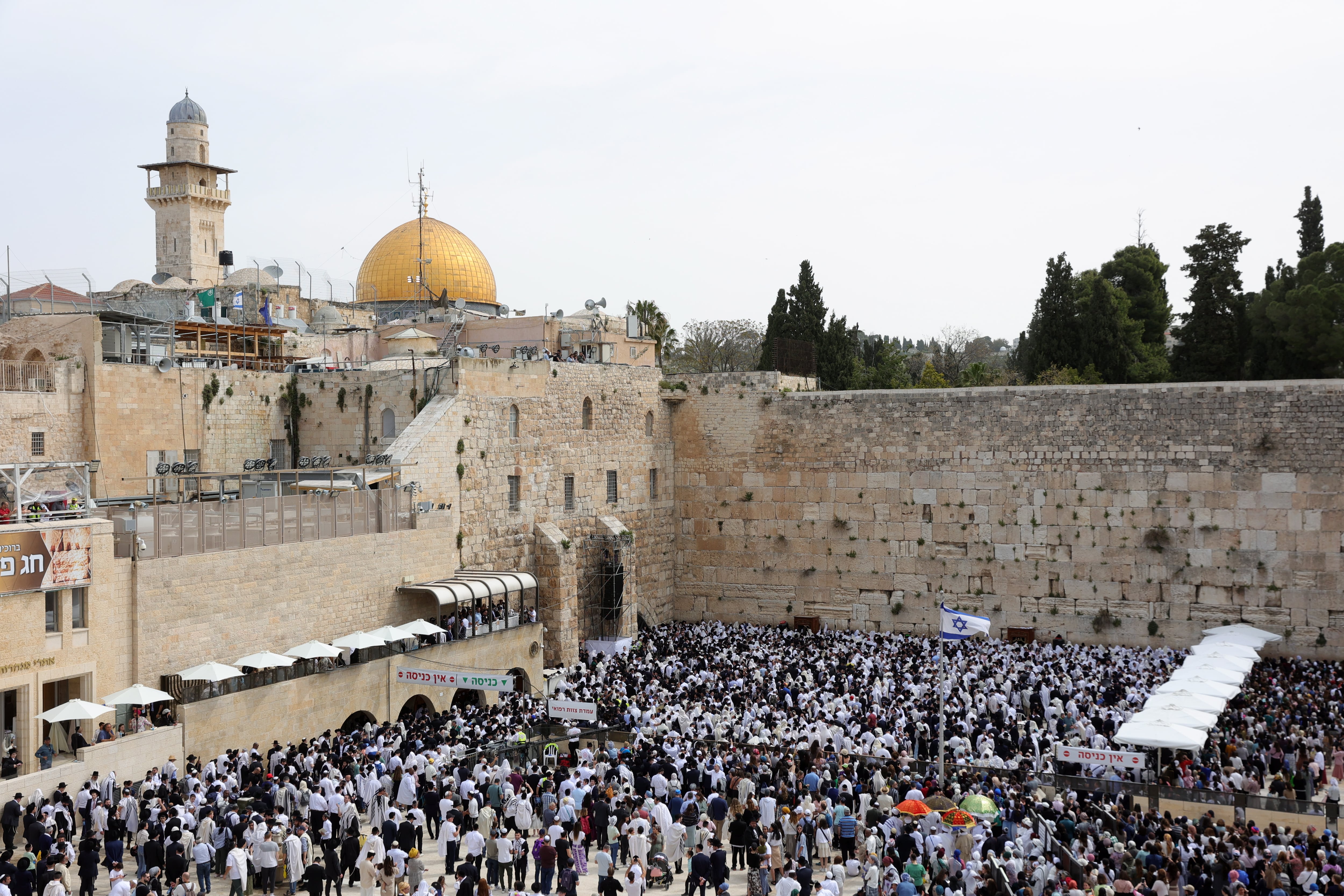 Judíos en el Muro de las Lamentaciones, en Israel