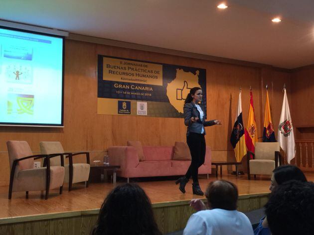 Águda Leal durante su interveción en las II Jornadas de Buenas Prácticas celebradas en Las Palmas de Gran Canaria