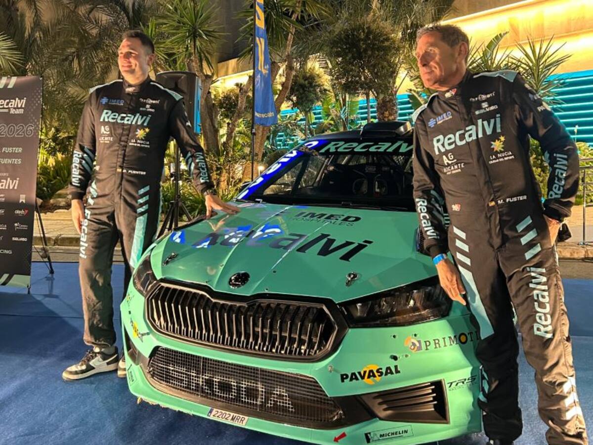 Miguel Fuster presenta en el Casino Mediterráneo su Skoda Fabia de 2026