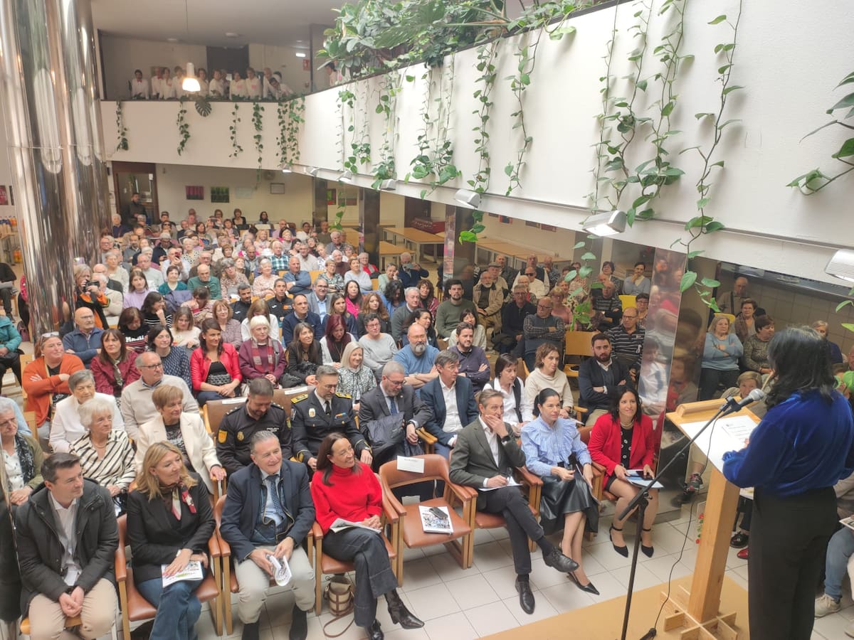 El Hogar de Mayores de Huesca celebra 40 años de historia como referente del envejecimiento activo en la ciudad