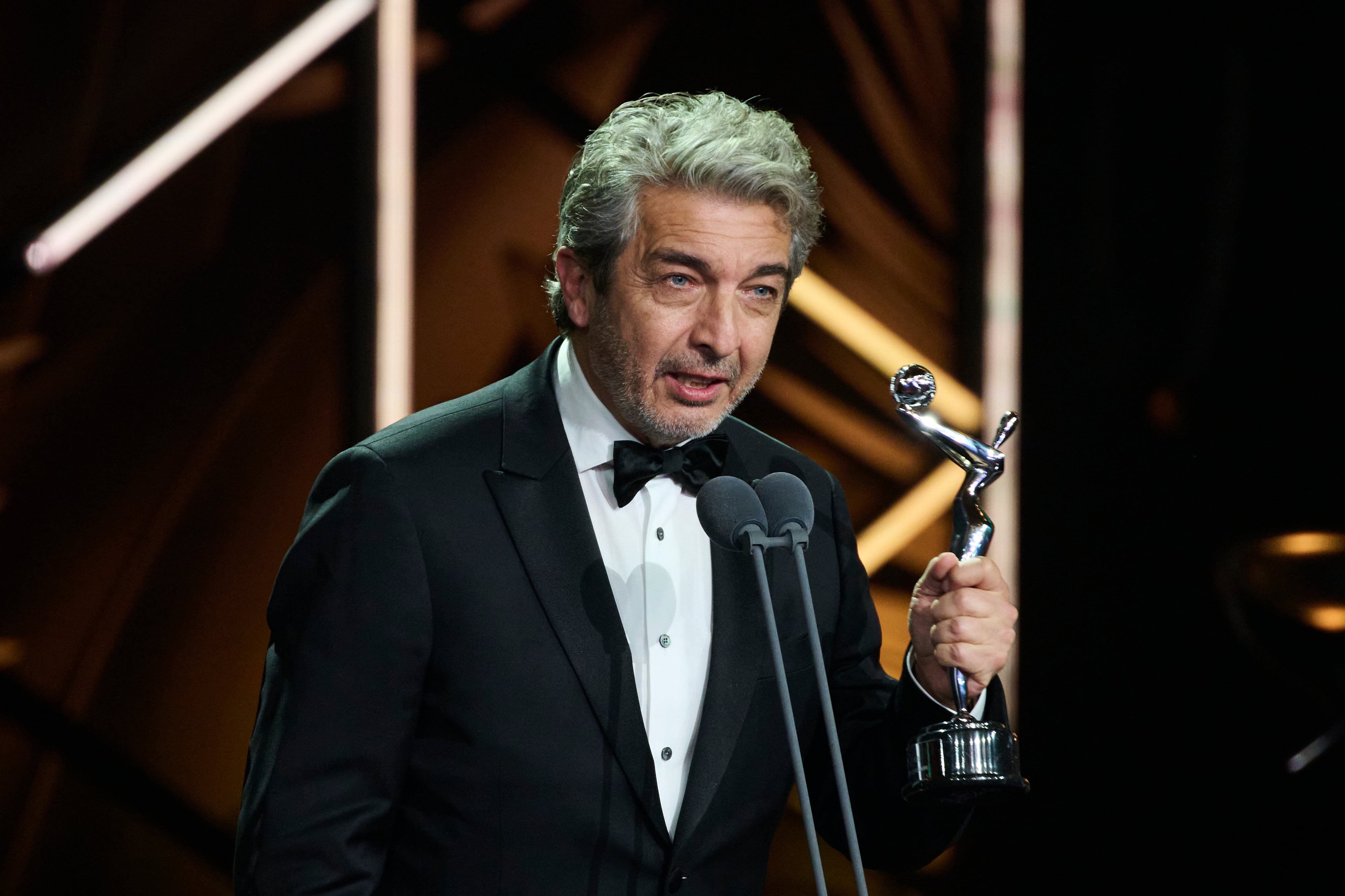 MADRID, SPAIN - APRIL 22:  Actor Ricardo Darin receives de Best actor award during the Platino Awards ceremony for Ibero-American Cinema 2023 at the Palacio Municipal de Congresos-IFEMA on April 22, 2023 in Madrid, Spain. (Photo by Carlos Alvarez/Getty Images)