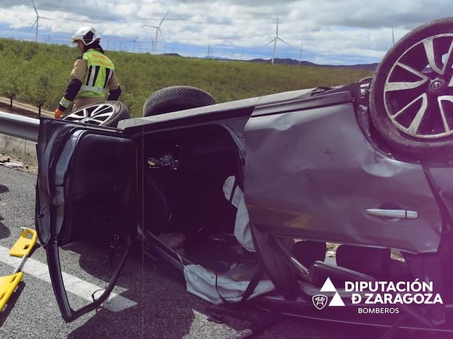 Cuatro heridos, uno de gravedad, en un accidente en la AP-68 en Gallur