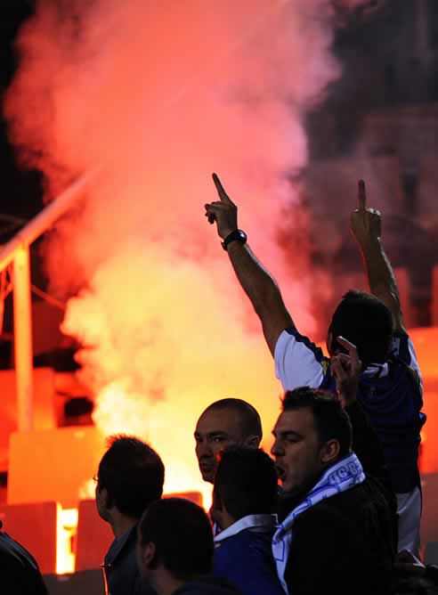 Bengalas en la zona de los aficionados periquitos
