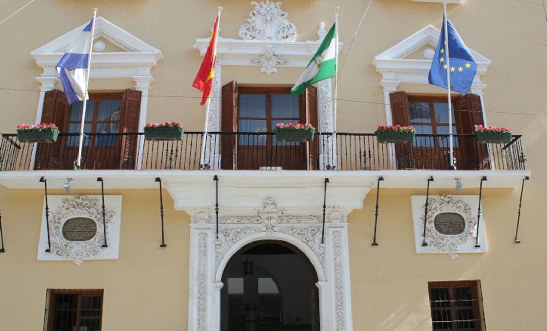 Imagen de la fachada del Ayuntamiento de Motril