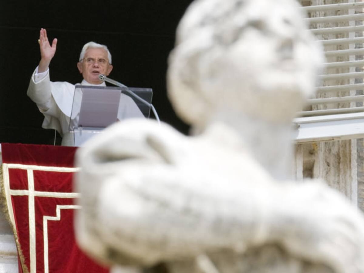 Los internautas se movilizan contra la visita del Papa