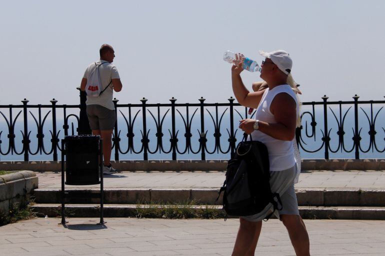 Turistes al Balcó del Mediterrani de Tarragona 