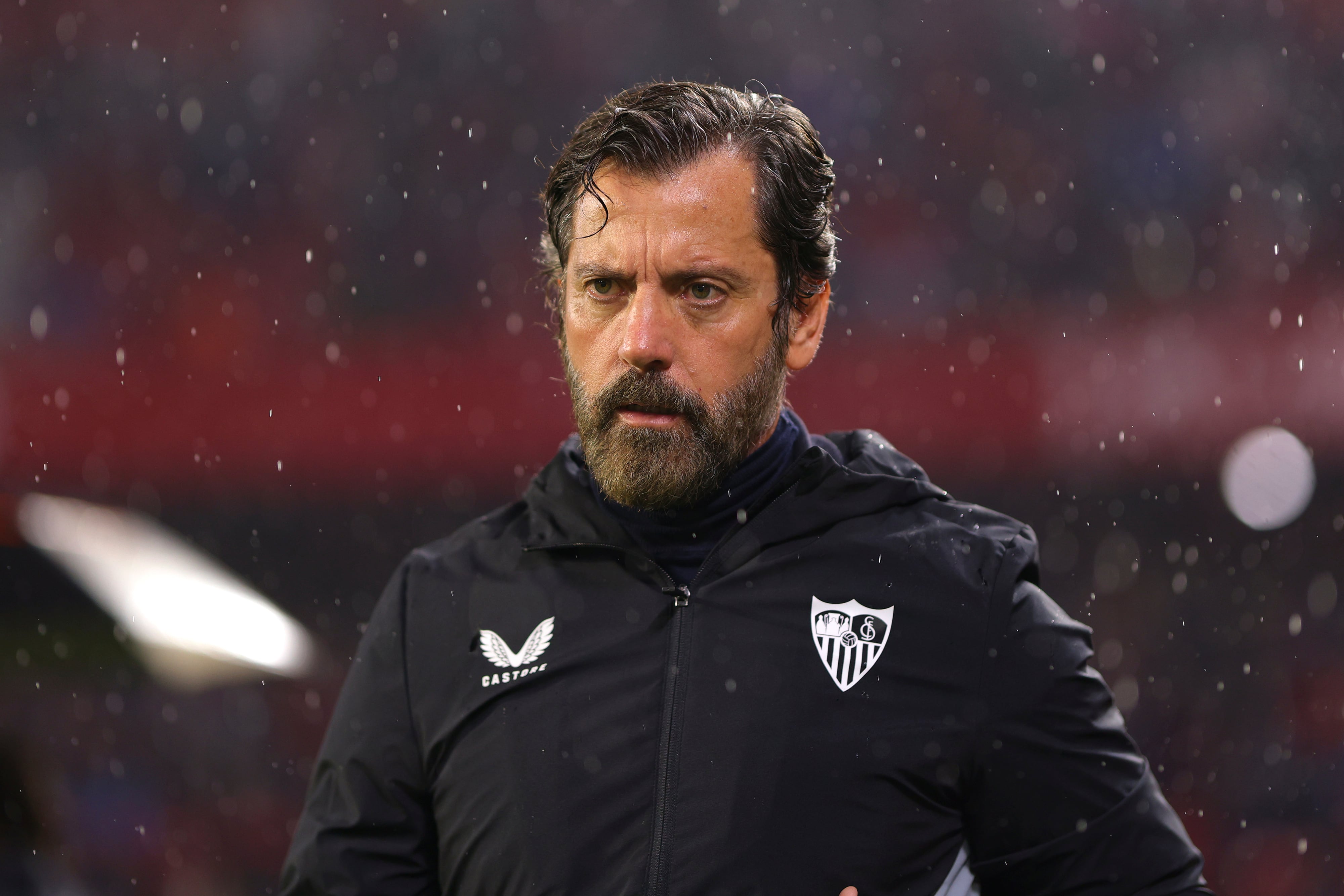 Quique Sánchez Flores, durante un partido con el Sevilla