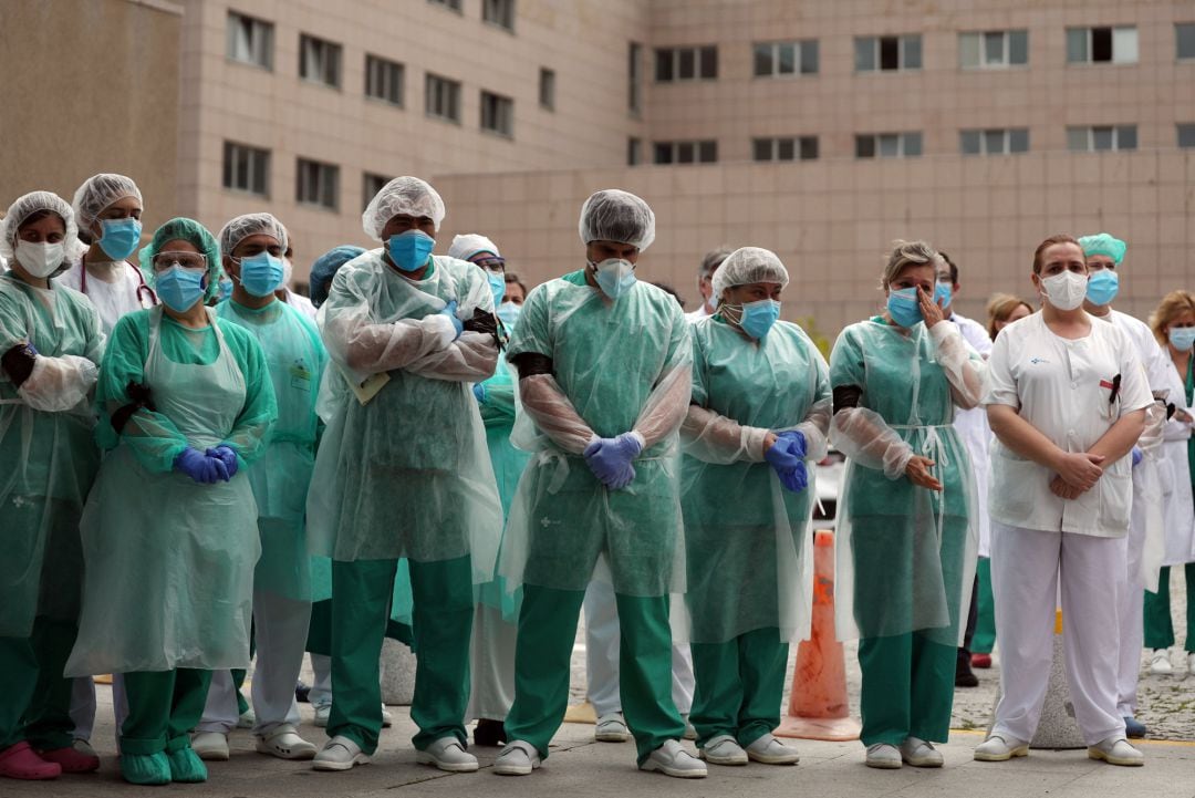 Emotivo minuto de silencio en memoria de Marisol Sacristán