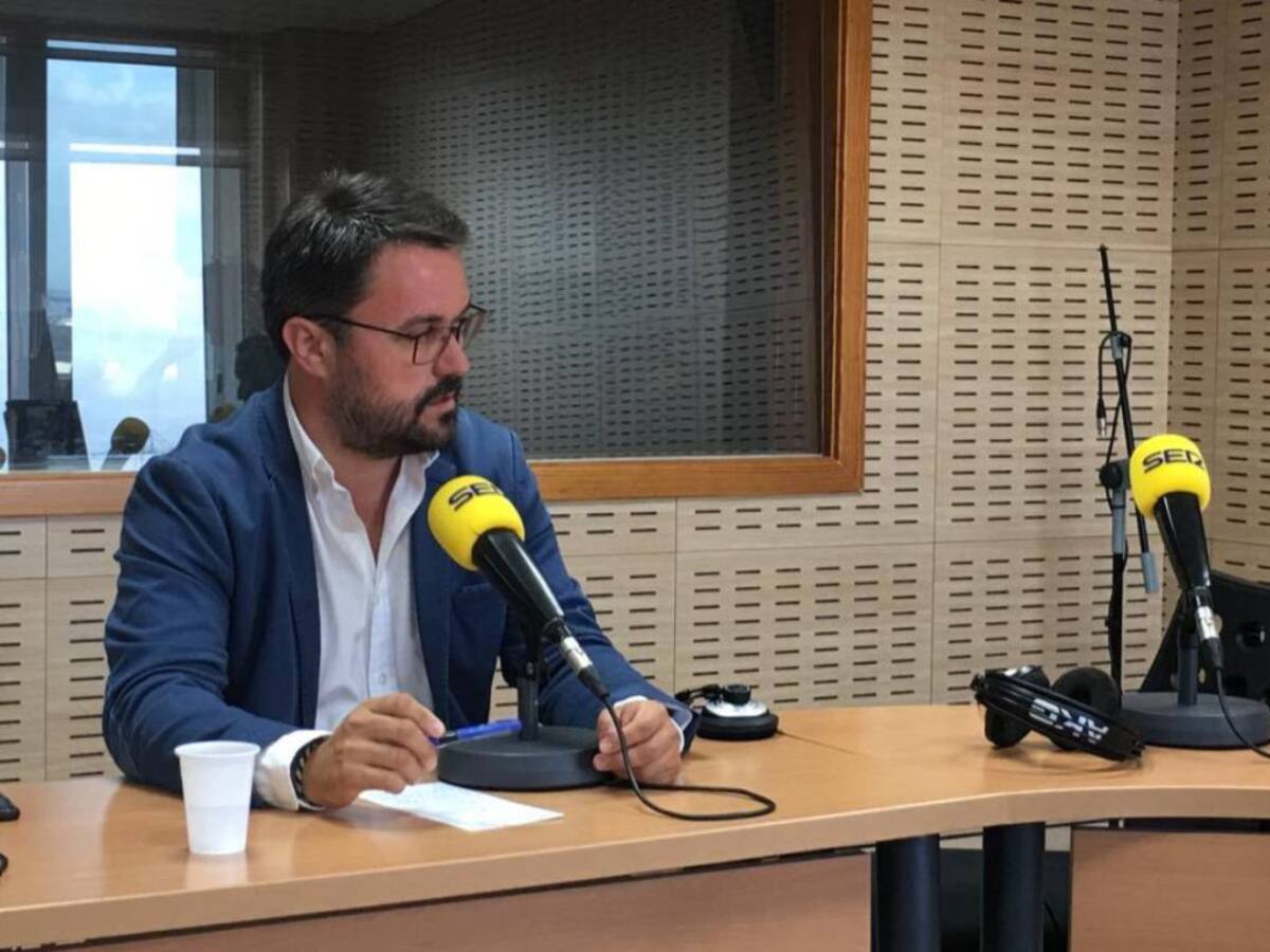 Antona rechaza una crisis en el PP y arremete contra las "imposiciones" de CC