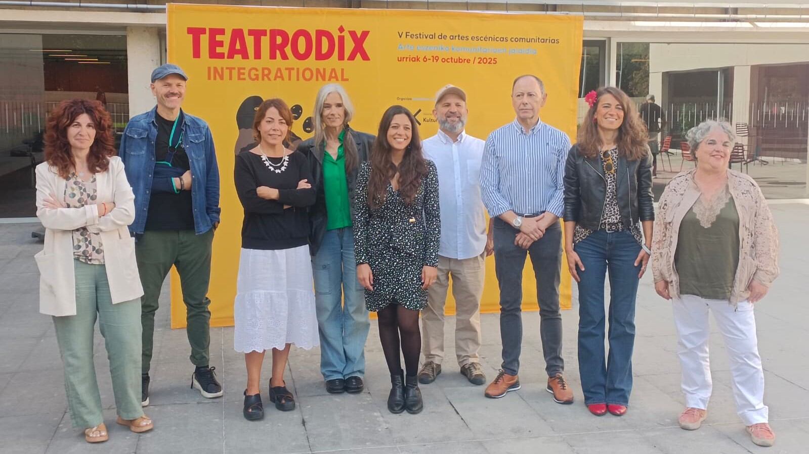 Presentación de la 5ª edición de Teatrodix en Pamplona. Cadena SER