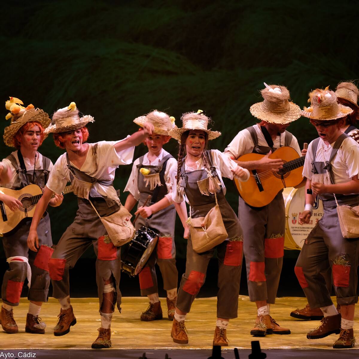 COAC 2022 | Así es la chirigota infantil 'Los @YoNotube'