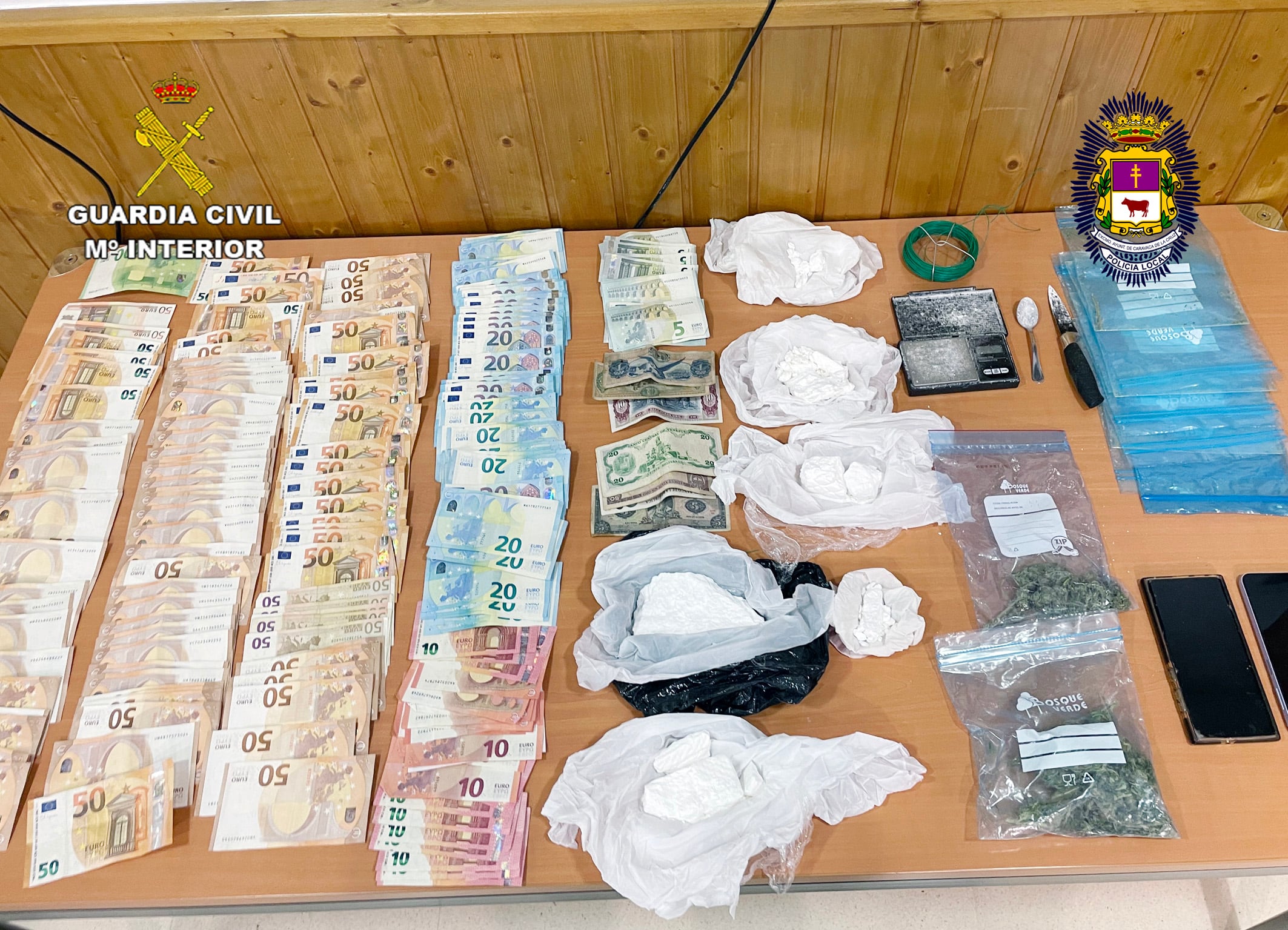 Sustancias, dinero y material incautado en la operación ‘Temparrova’ en Caravaca de la Cruz