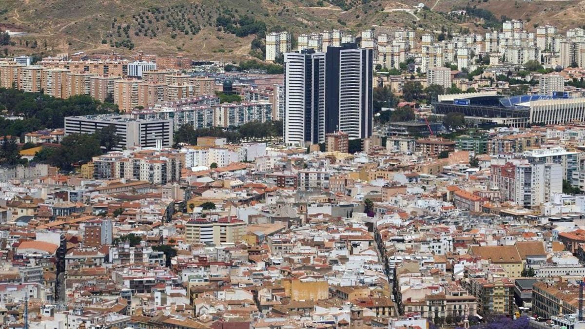Málaga dispara su mercado inmobiliario y consolida el 'boom' de obra nueva: 37.000 viviendas en un año