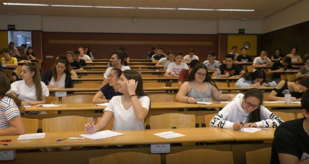 Alumnas y alumnos en las Pruebas de Acceso a la Universidad