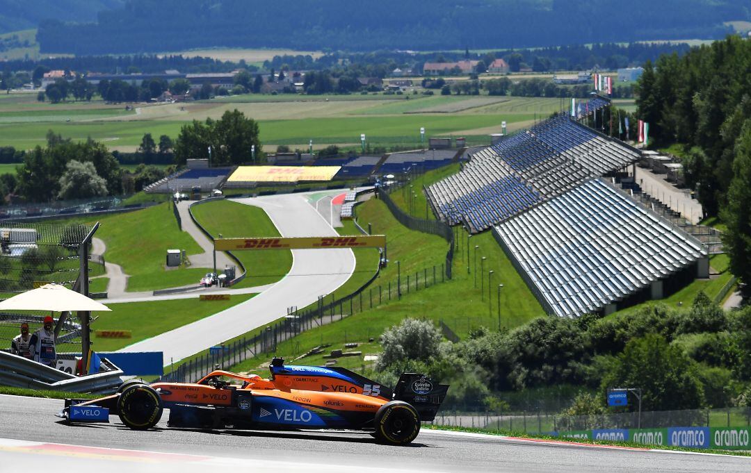 Carlos Sainz, durante la clasifciación en el GP de Australia. 