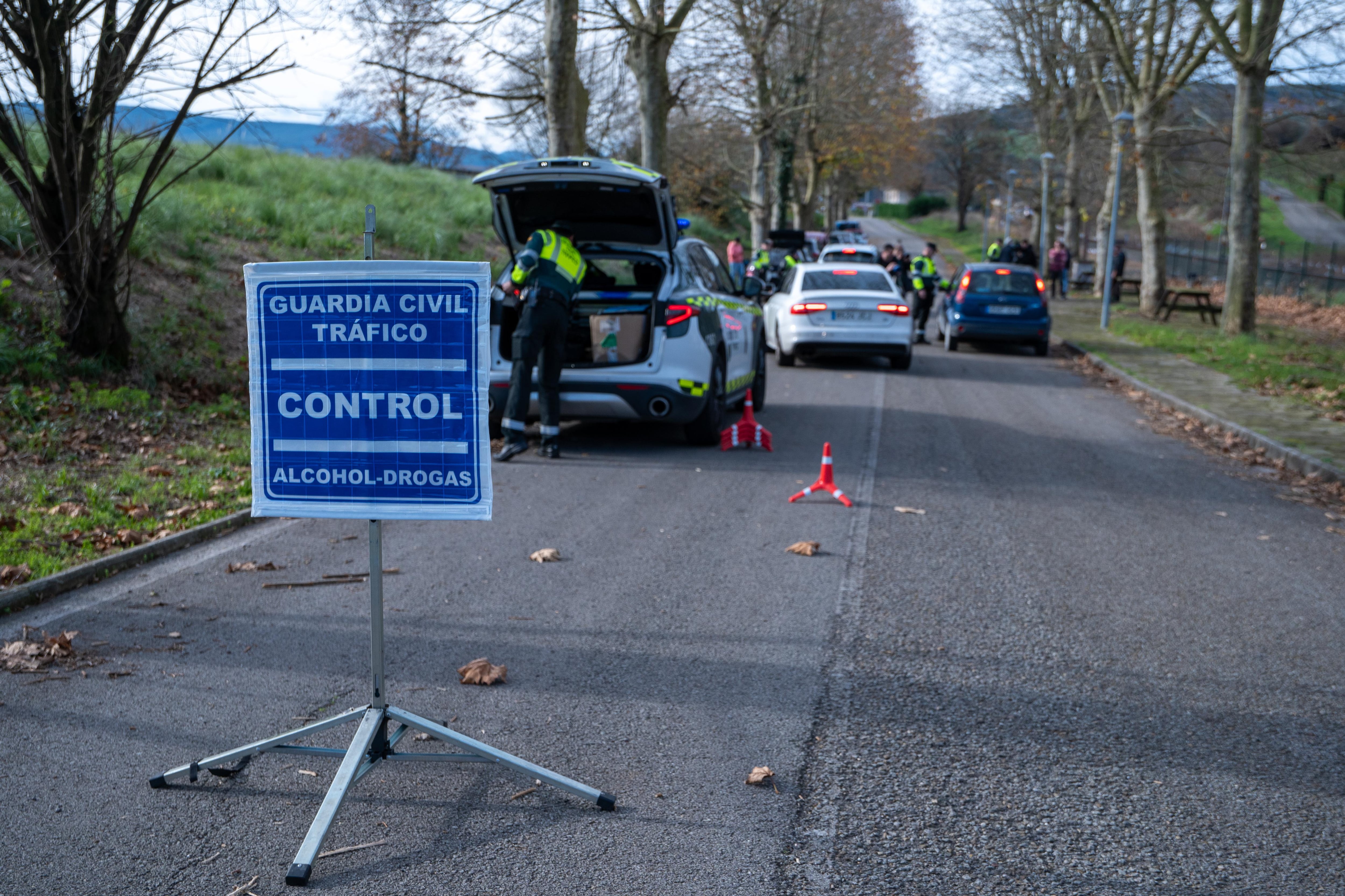 Tráfico realizará esta semana más de 4.000 controles de alcoholemia en Cantabria