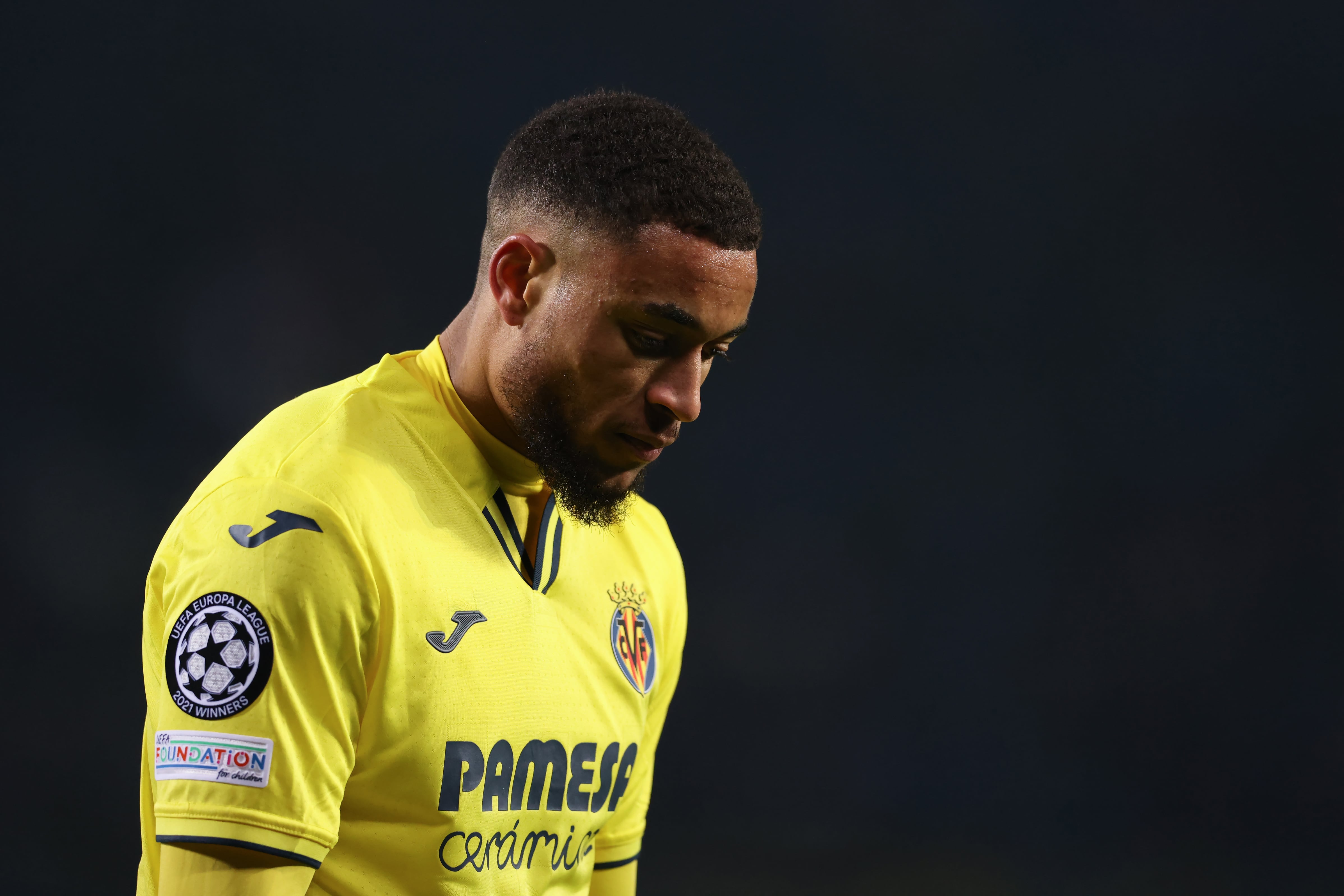 BERGAMO, ITALY - DECEMBER 09: Arnaut Danjuma of Villareal CF reacts during the UEFA Champions League group F match between Atalanta and Villarreal CF at Bergamo Stadium on December 09, 2021 in Bergamo, Italy. (Photo by Jonathan Moscrop/Getty Images)