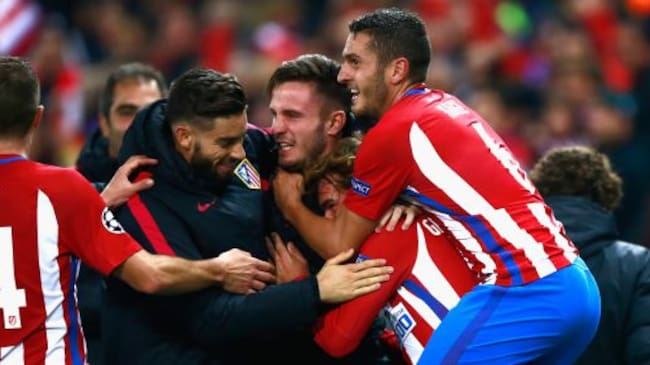 Los jugadores del Real Madrid celebran un gol