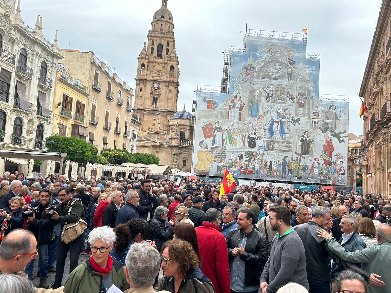 Concentración en Murcia  del Foro Ciudadano en defensa de la democracia