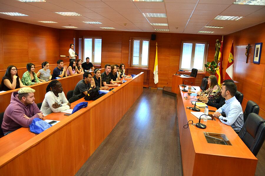 Acto de bienvenida con los alumnos