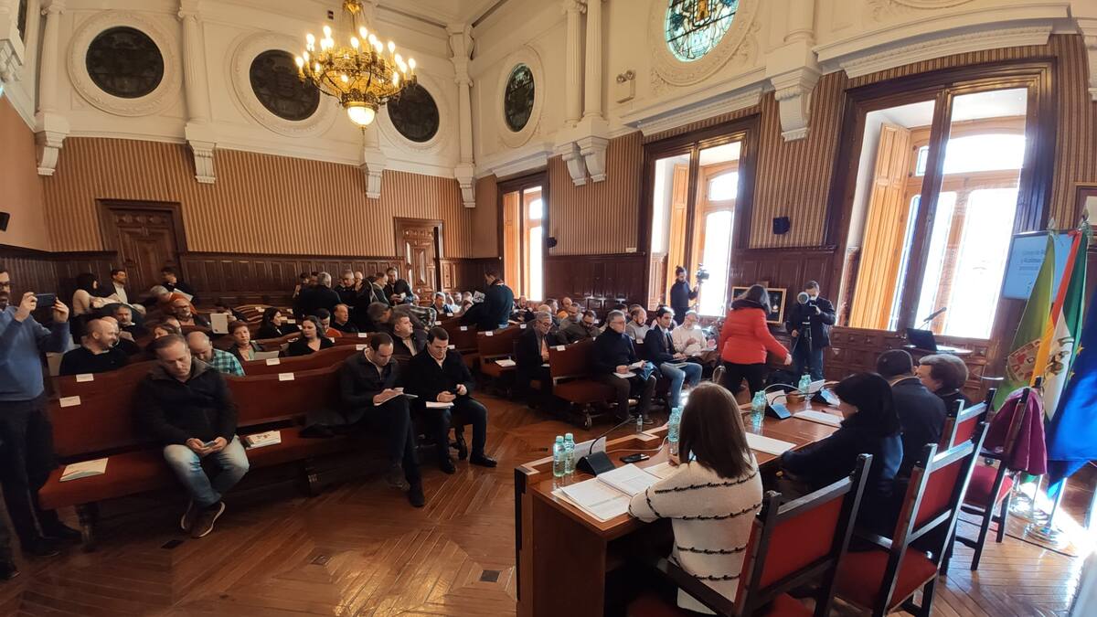 La Diputación aportará 10 millones de euros para un plan especial de empleo agrario en Jaén