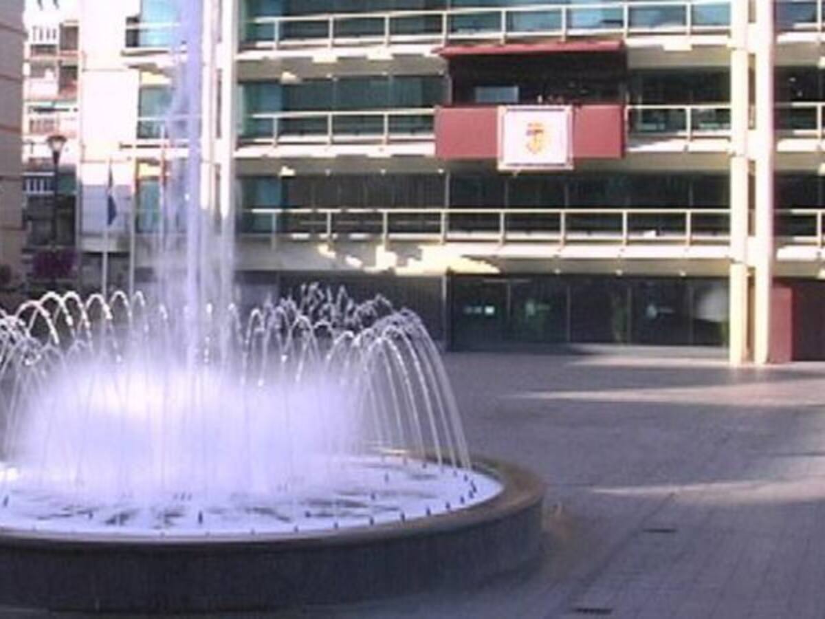 El pleno rechaza la liquidación de empresas públicas que pide el Estado