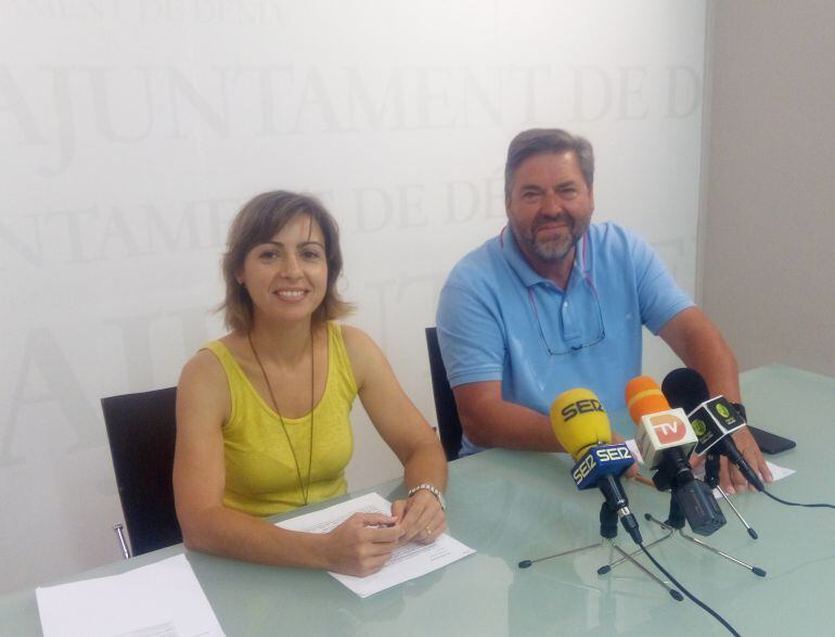 La concejala de Territorio, Maria Josep Ripoll y el vicealcalde de Dénia, Rafa Carrió.