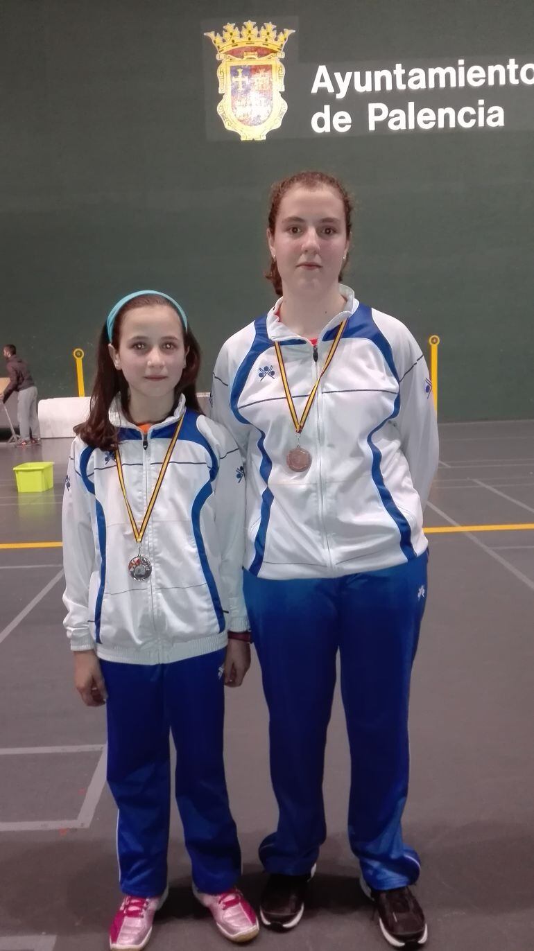 Ana Peñaranda, plata en sub 13, y Beatriz Hernandez, bronce en sub 15, en Palencia.