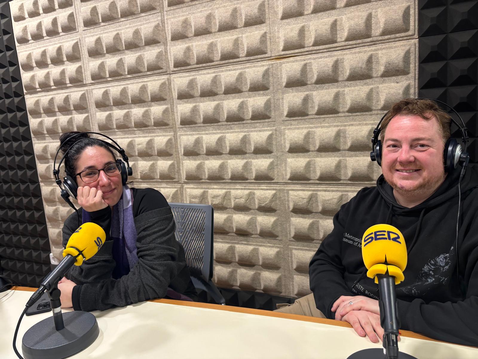 Ana Margo coordinadora de Disruptivo Fest 2026 y Agustín Israel Barrera, técnico área de cultura de Morón