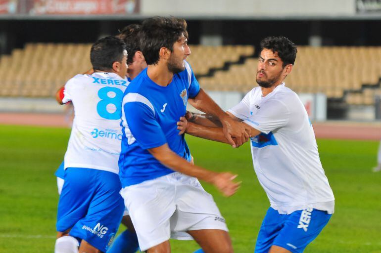 Kevin, durante el partido que su equipo jugó en Chapín ante el Xerez DFC