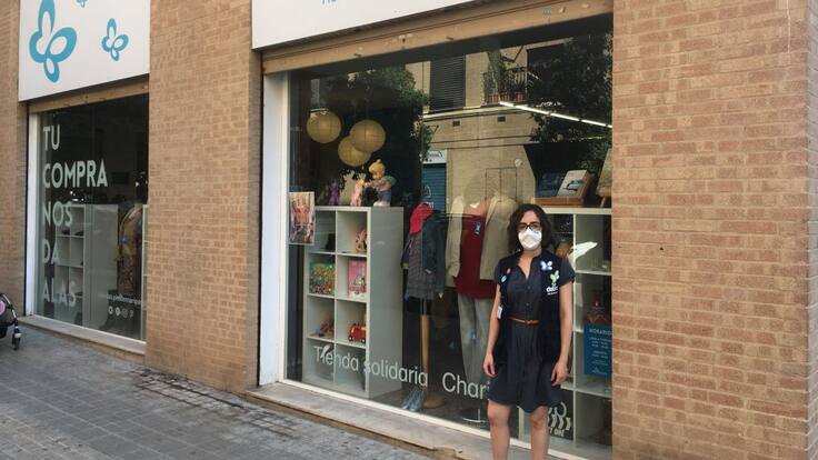 Lucía Esparza, encargada de Tienda Piel de Mariposa